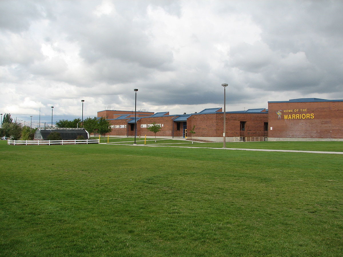 1200px Taylorsvillehigh